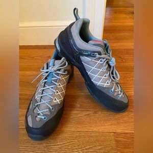 Salewa Firetail Approach Low Hiking Trail Shoes US 10 / EUR 42 Steel / Smoke